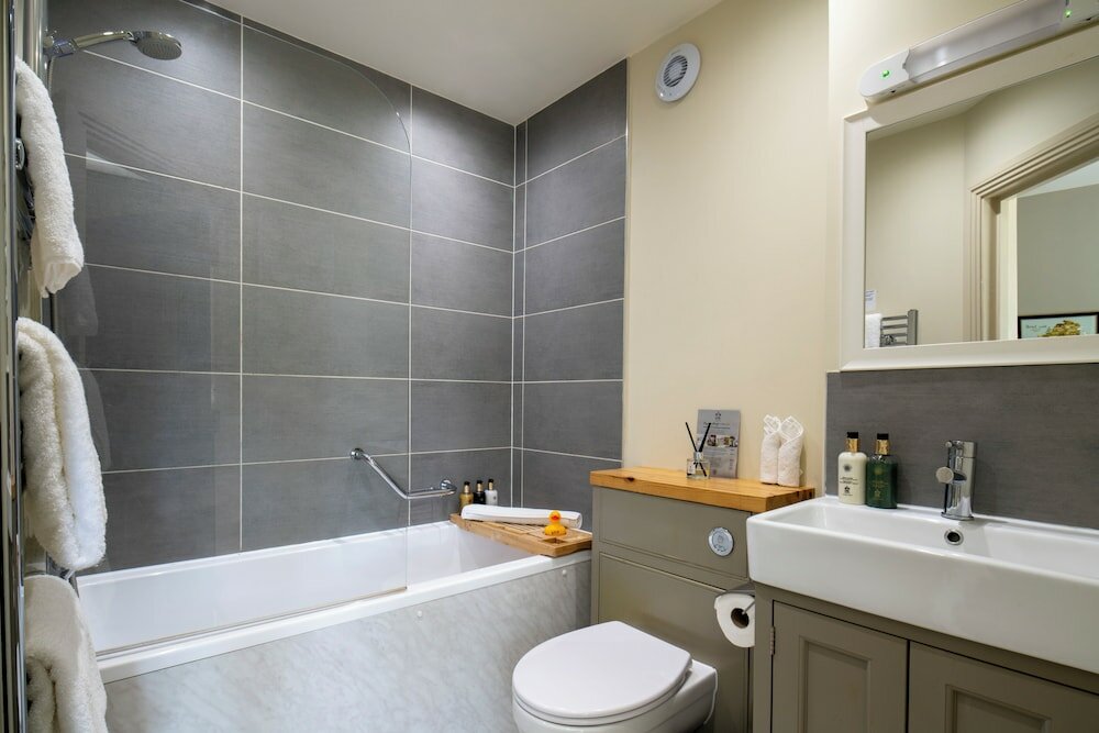 Фото Forest Park Country Hotel & Inn, Brockenhurst, New Forest
