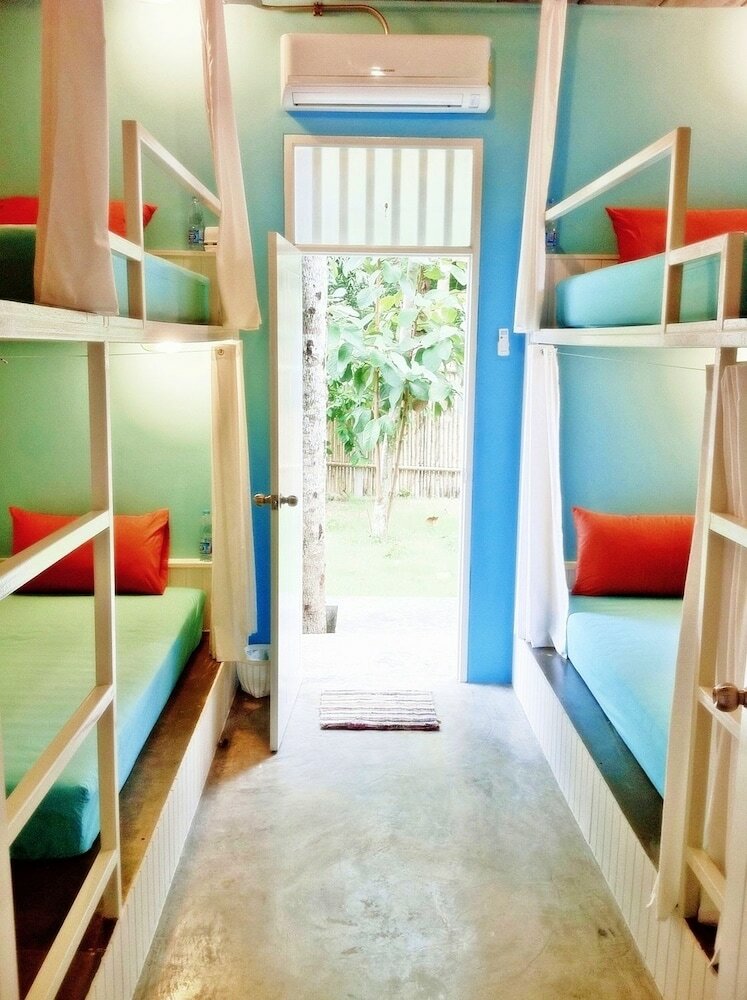 Фото Glur Hostel Aonang