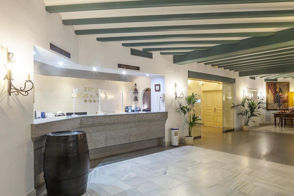 Фото Hotel Duque De Najera