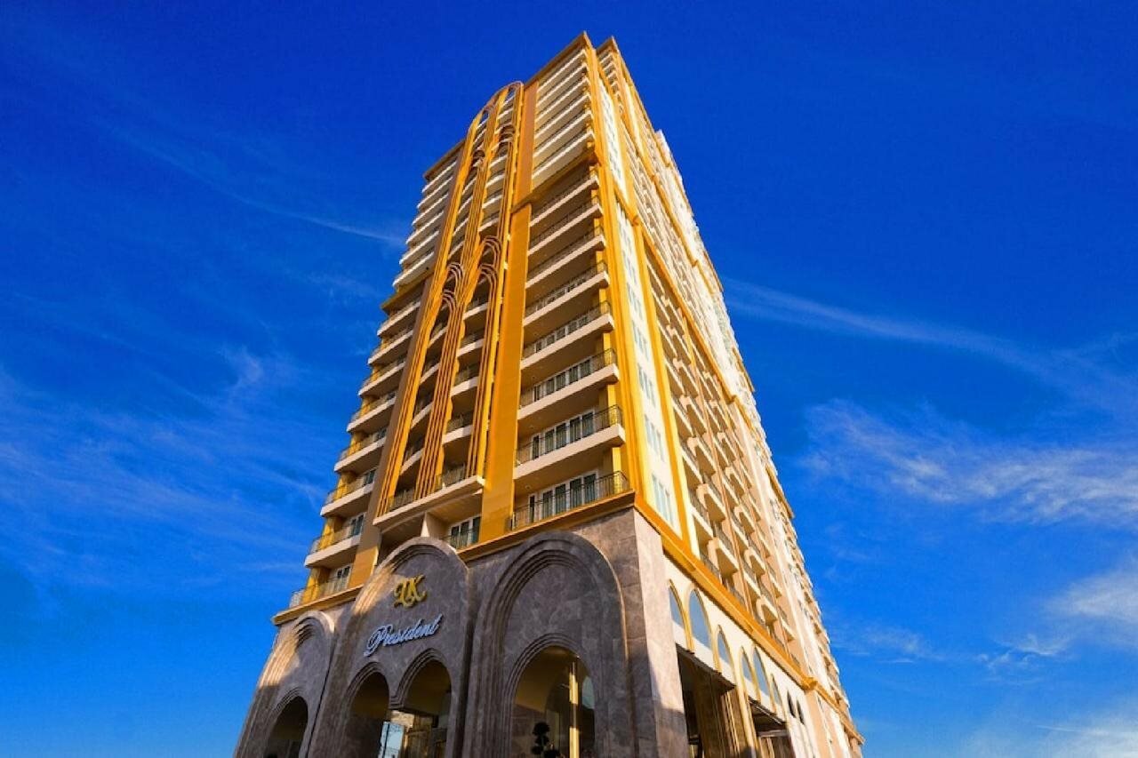 Фото отеля 1