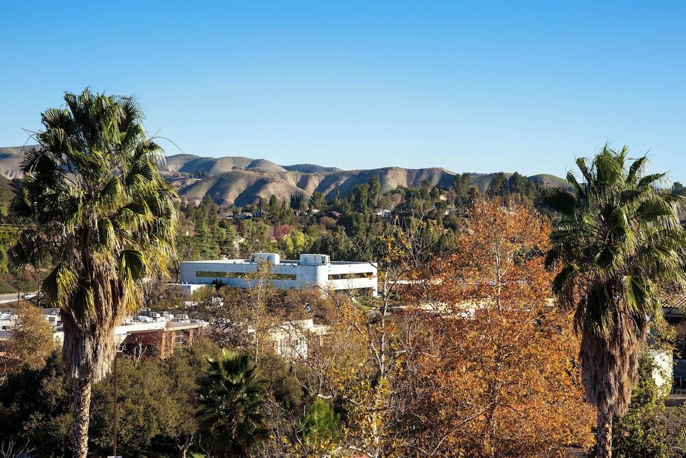 Фото Sheraton Agoura Hills Hotel