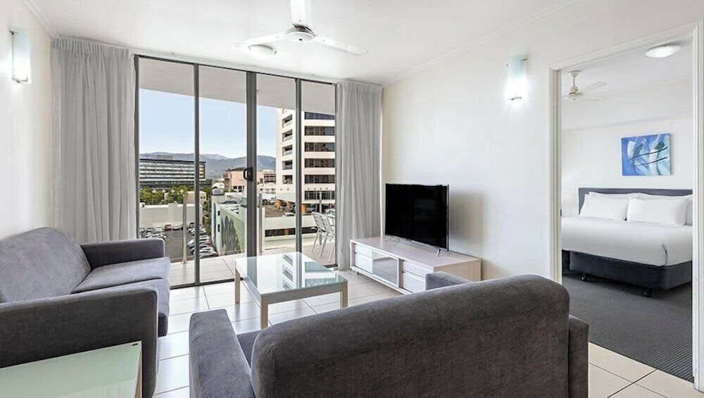 Фото Park Regis City Quays