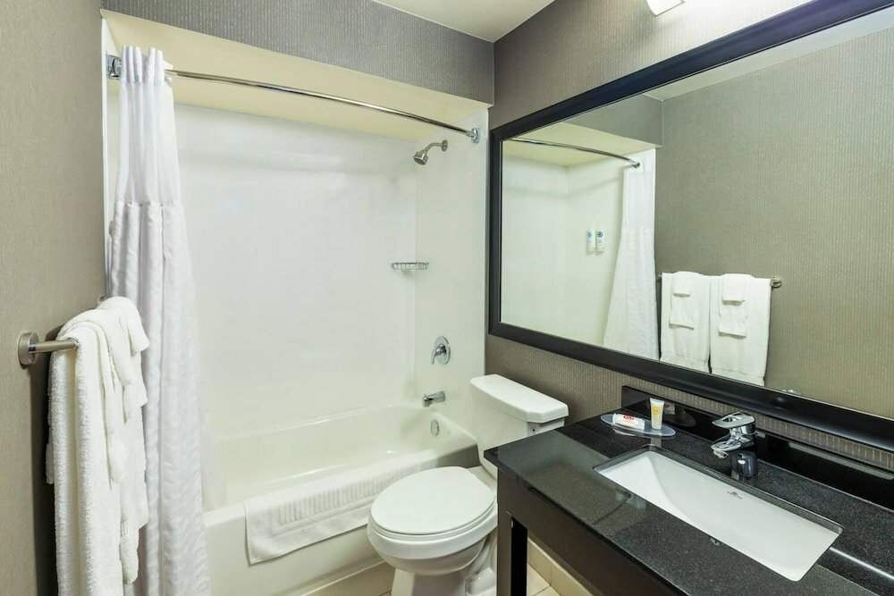 Фото Comfort Inn Truro