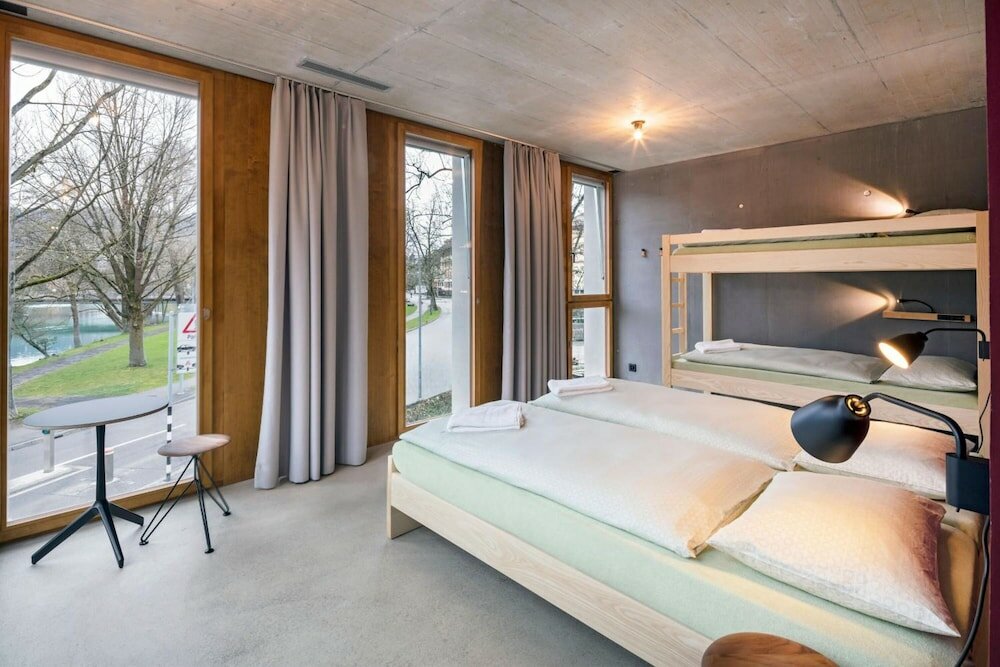 Фото Youth Hostel Bern