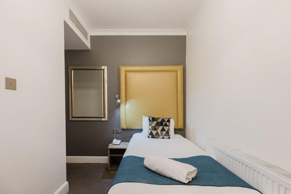 Фото Park Avenue J Hotel London Hyde Park