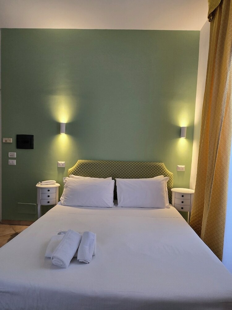 Фото Sourire Hotel