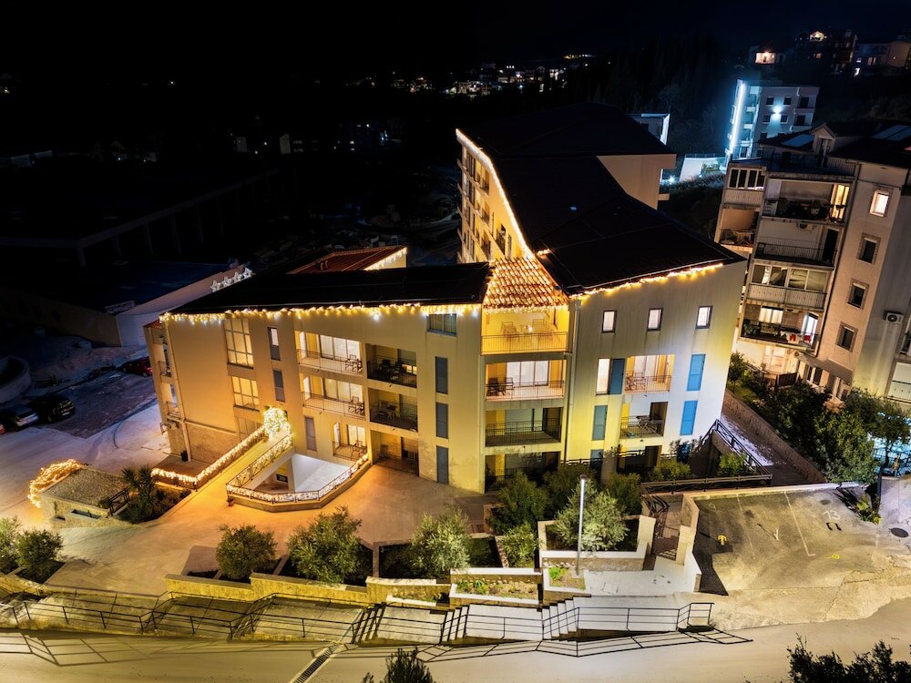 Фото Apart hotel MS Katunjanin