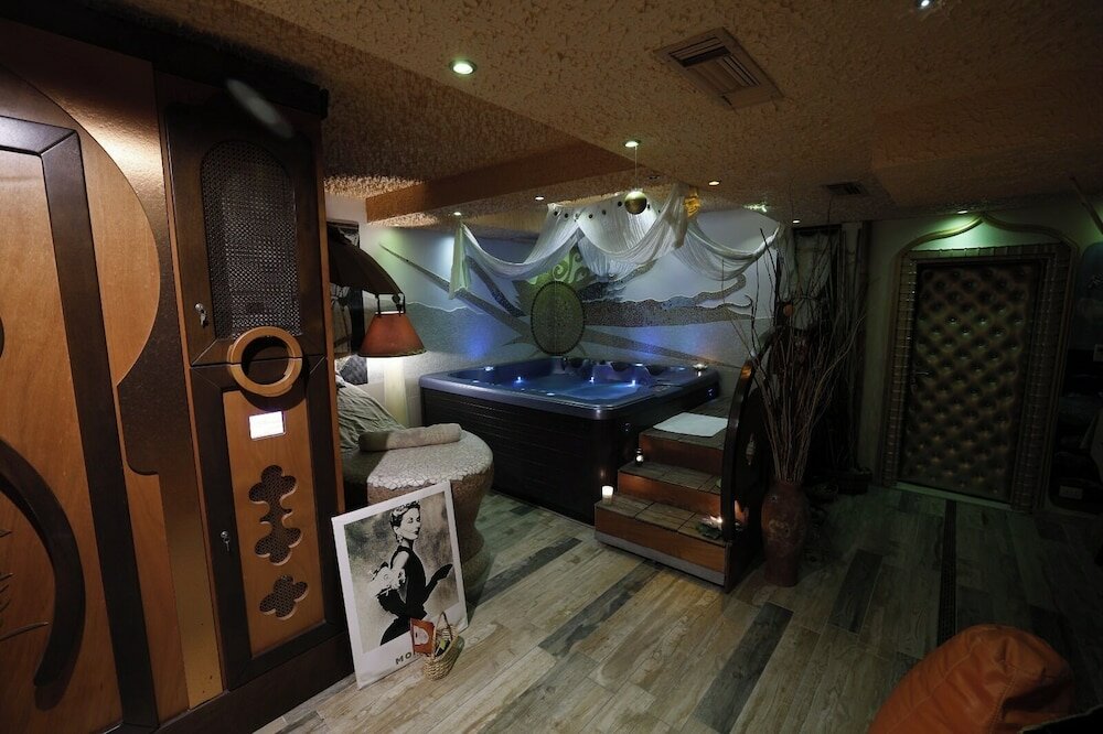 Фото Отель 2 Kitarrat Boutique Hotel & Spa