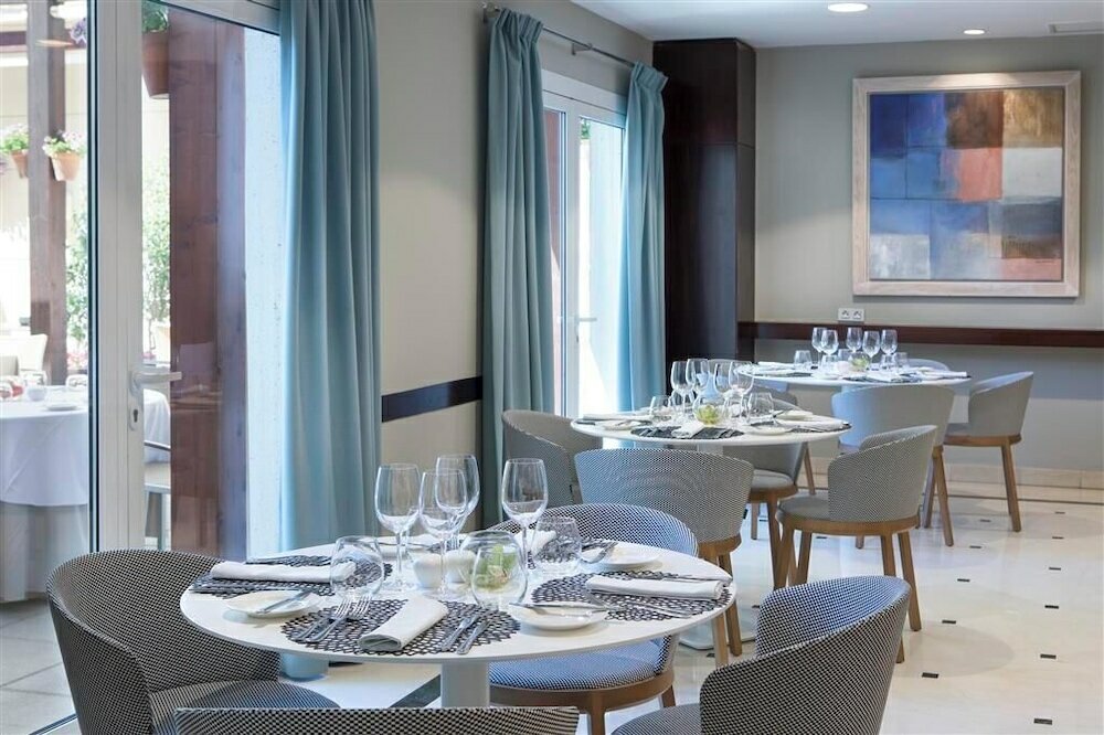 Фото NH Collection Marbella