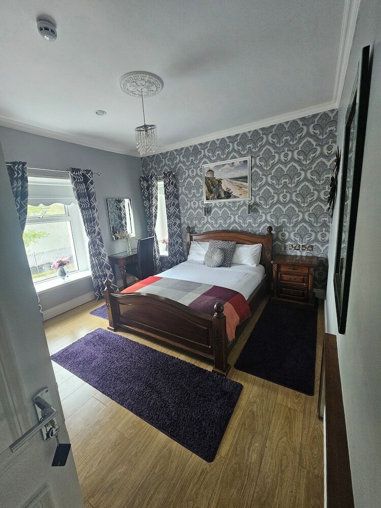 Фото Rose Park House Bed & Breakfast