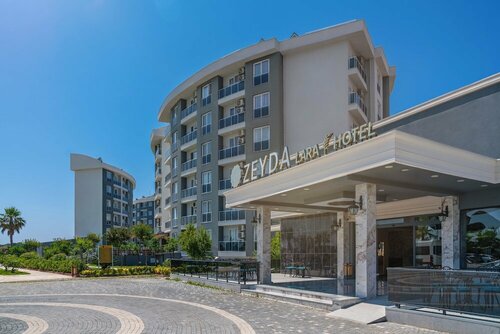 Гостиница Palmora Lara Hotel в Муратпаше