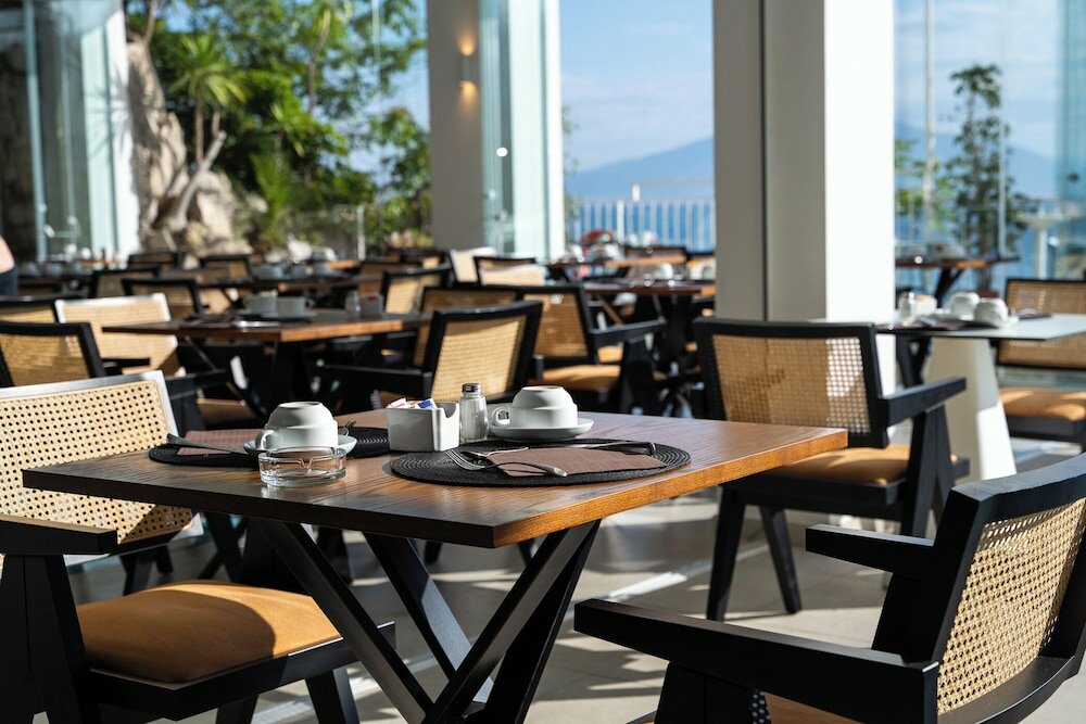 Фото Hotel Admiral Sorrento