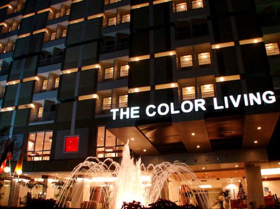 Фото The Color Living Hotel