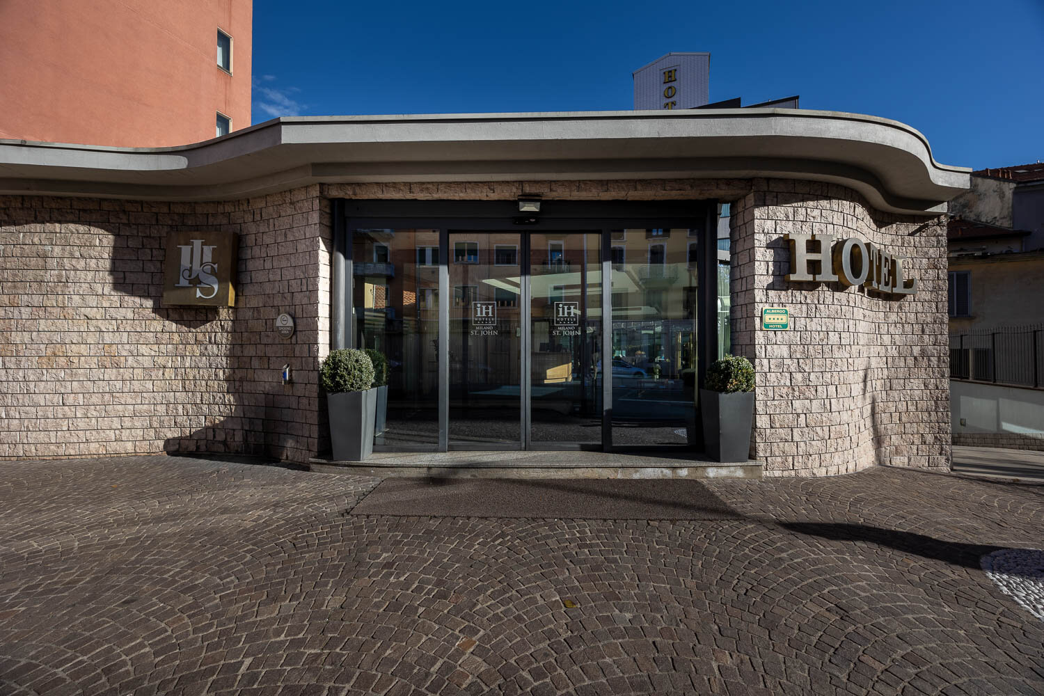 Фото IH Hotels Milano St John Sesto San Giovanni