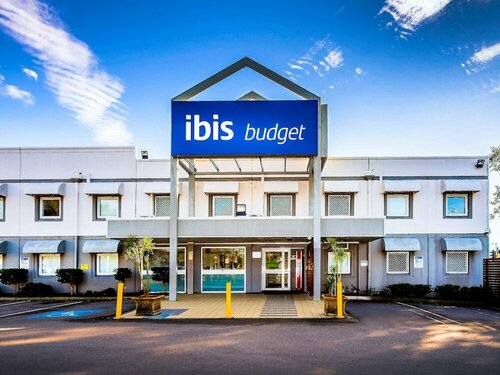 Внешний вид отеля Ibis Budget Canberra в Канберре, фото 1