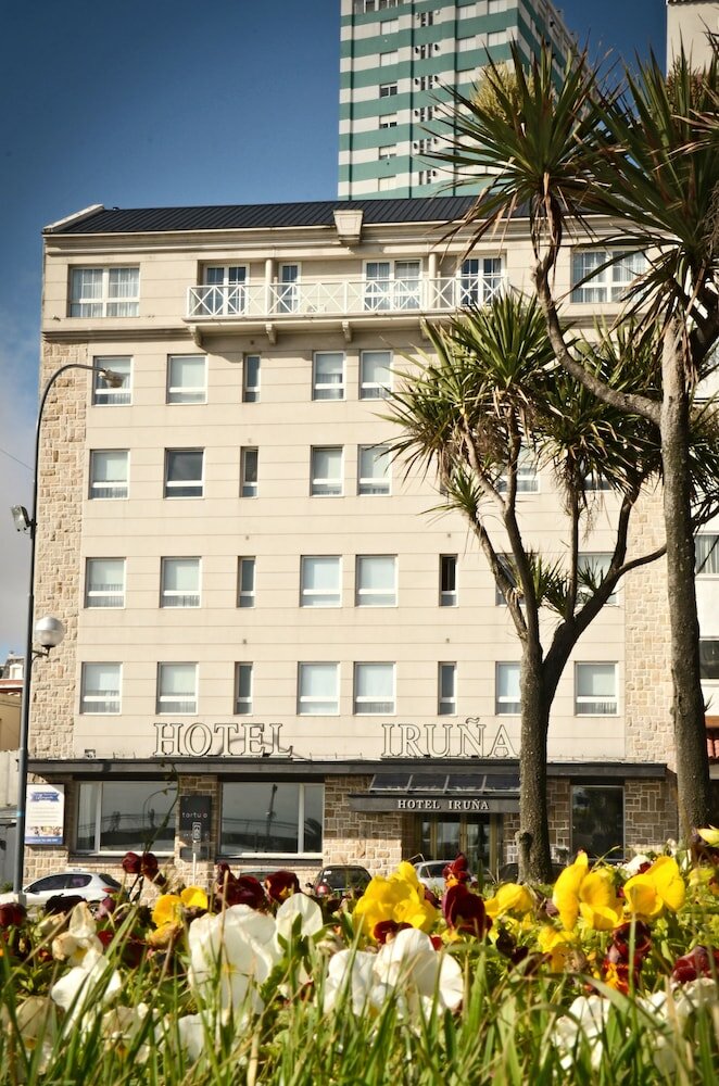 Фото Hotel Iruña