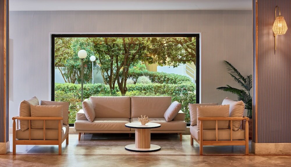 Фото Serena Majestic Hotel Residence