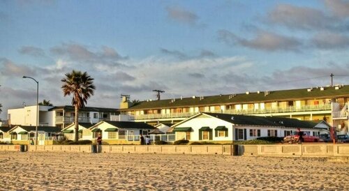 Внешний вид отеля The Beach Cottages в Сан-Диего, фото 1