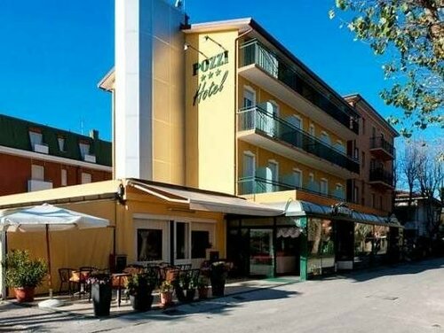 Внешний вид отеля Albergo Ristorante Pozzi в Беллария-Иджеа-Марине, фото 1