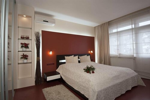 Гостиница Hotel Krystal в Лугачовице