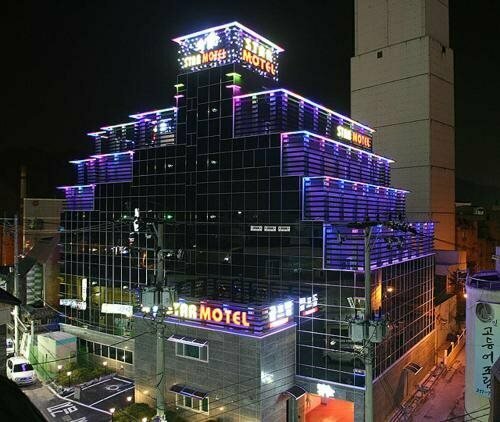 Гостиница Star Motel в Пхохане