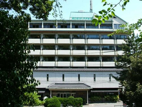 Внешний вид отеля Kawaguchiya Kinosaki Riverside Hotel в Тоёоке, фото 4