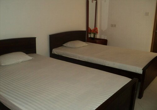 Гостиница Cannel Side Guest House в Полоннаруве