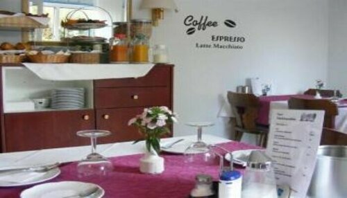 Гостиница Hotel Schmerkötter в Виттене