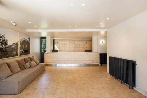 Гостиница Abrigall Hostel Masella в Праде