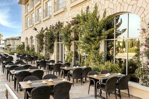 Гостиница Radisson Blu Resort & SPA Cesme в Чешме