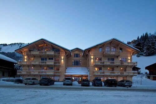 Гостиница Helvetia hotel в Шателе