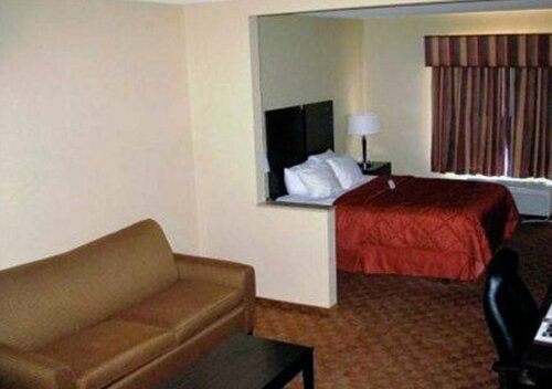 Гостиница Comfort Inn & Suites в Саратога-Спрингс