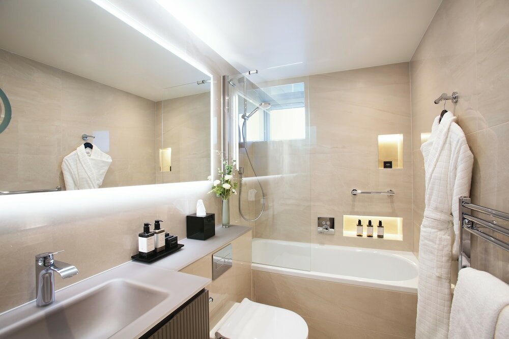 Фото The Rathbone Hotel, Fitzrovia