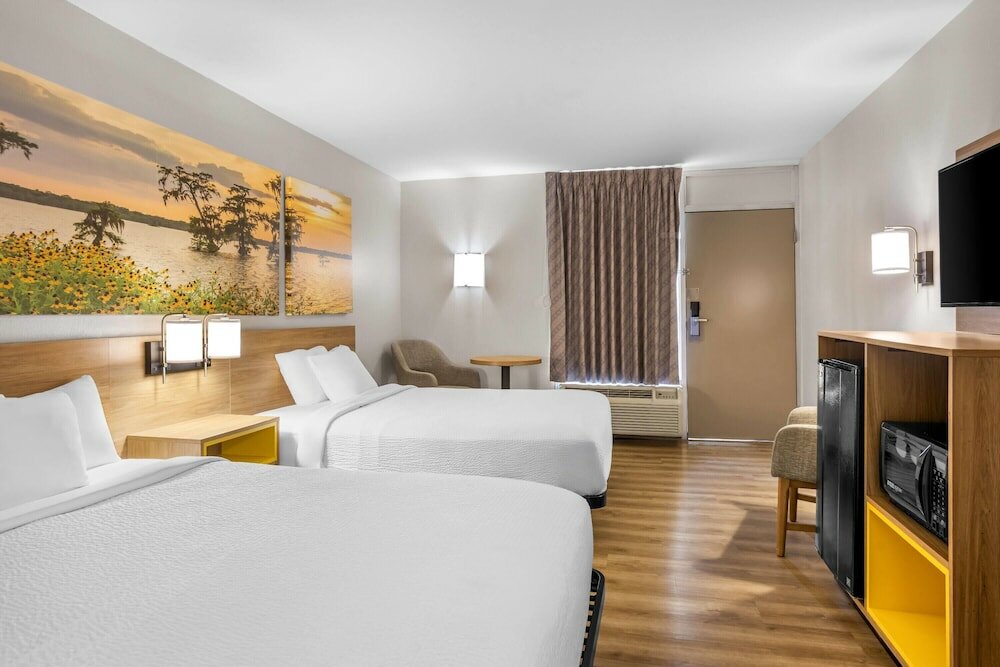 Фото Days Inn by Wyndham Adel I 75