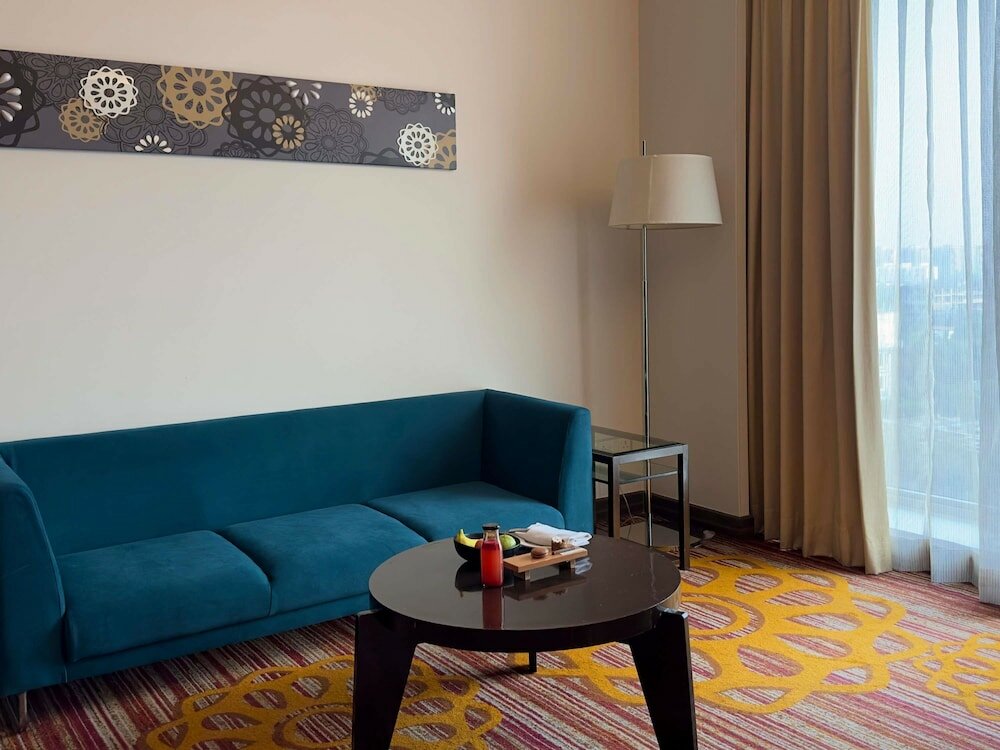Фото Novotel Pune Viman Nagar Hotel