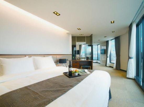 Фото I Jin Hotel