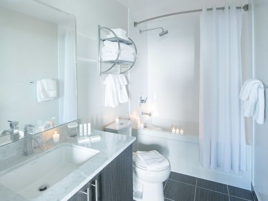 Фото Liberty Suites Hotel