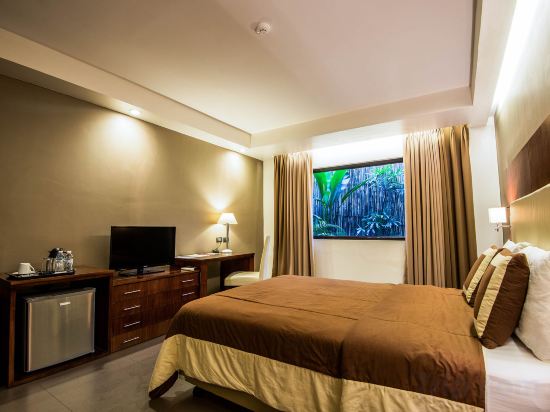 Фото Ariana Hotel