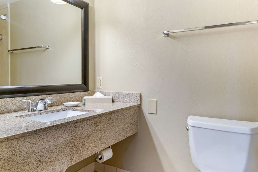 Фото Best Western Greenfield Inn