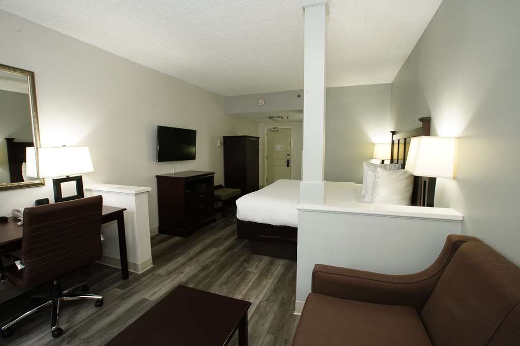 Фото Best Western Paramus Hotel & Suites