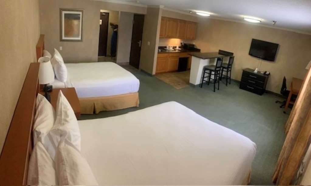 Фото Best Western Davison Inn