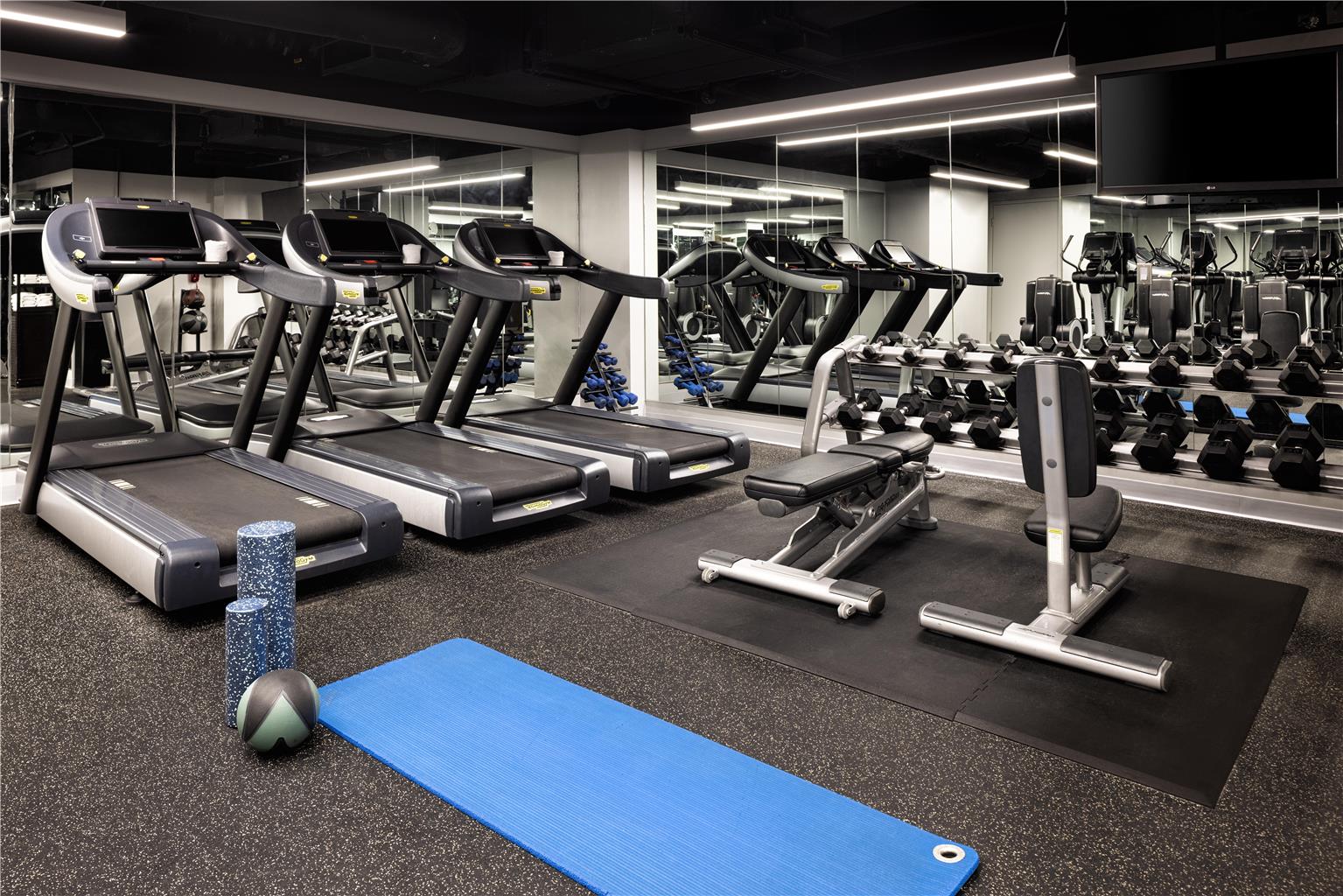 Фото Loews Minneapolis Hotel