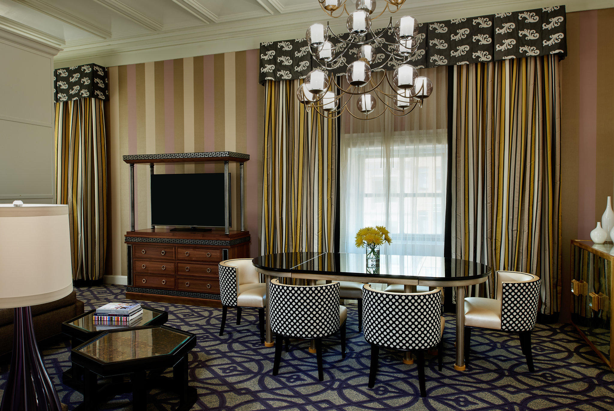 Фото Kimpton Hotel Monaco Washington Dc, an Ihg Hotel