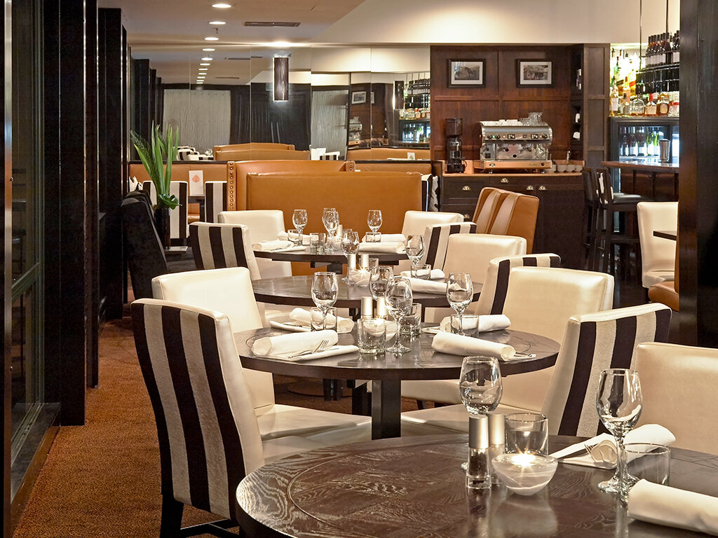 Фото Hotel St. Moritz Queenstown