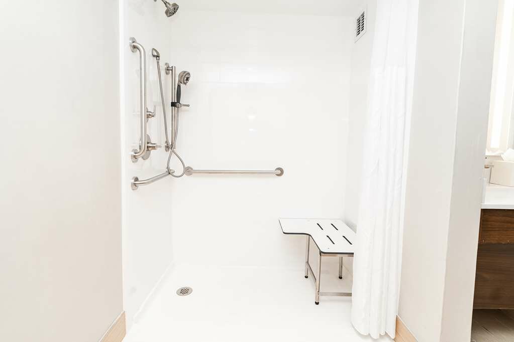 Фото Hilton Garden Inn Fairfax