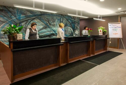Гостиница DoubleTree by Hilton Hotel Niagara Falls New York в Ниагара-Фолс