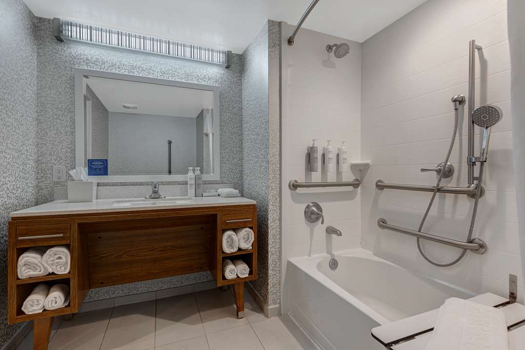 Фото Home2 Suites by Hilton Orlando/International Drive South