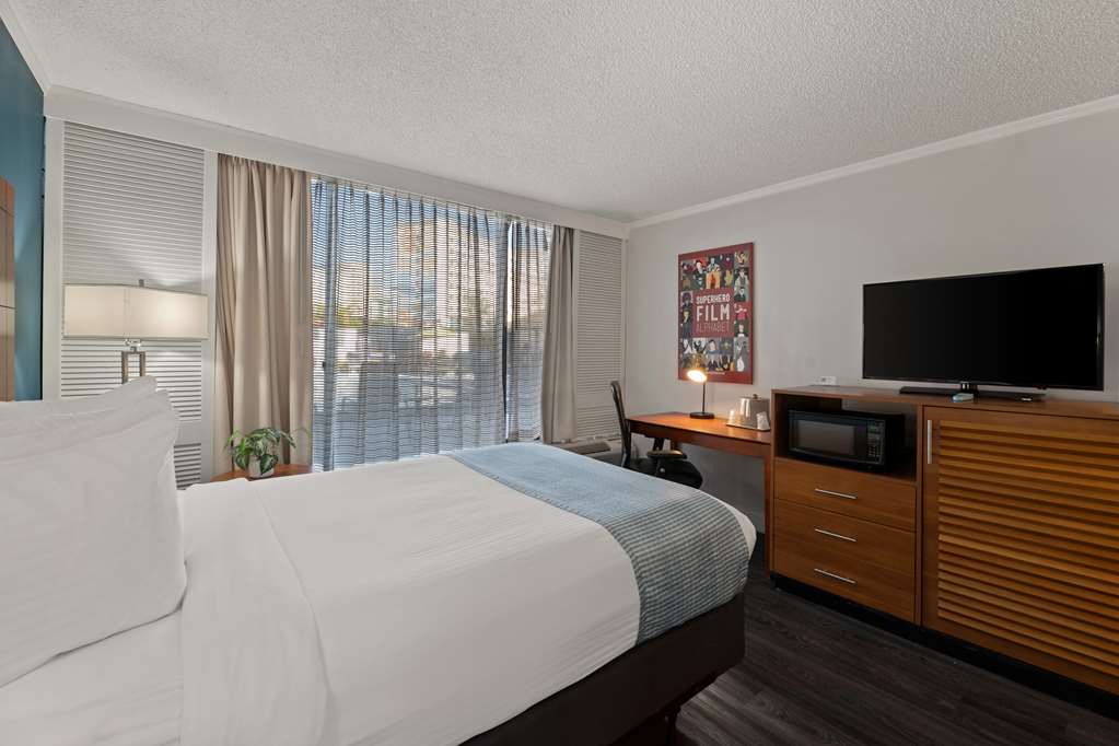 Фото Best Western Orlando Gateway Hotel