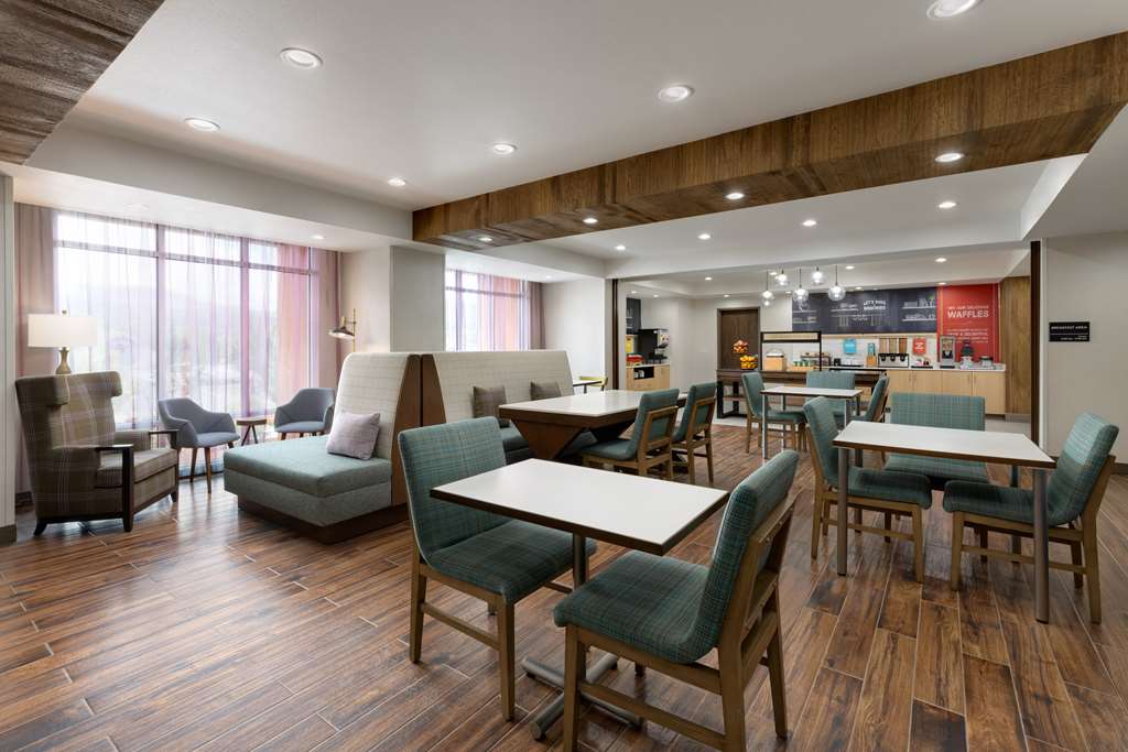 Фото Hampton Inn Oakhurst Yosemite by Hilton