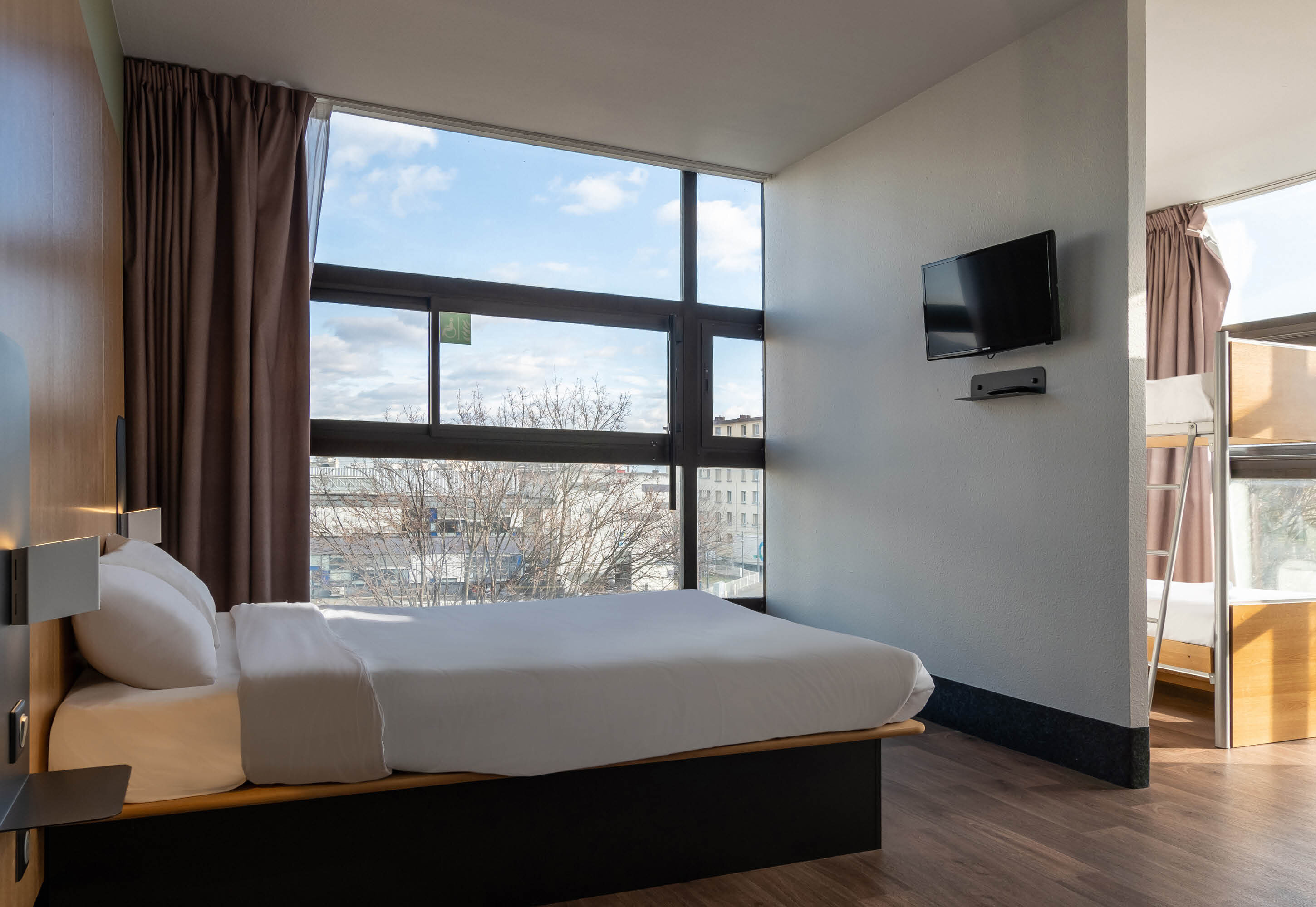 Фото B&b Hotel Grenoble Centre Verlaine